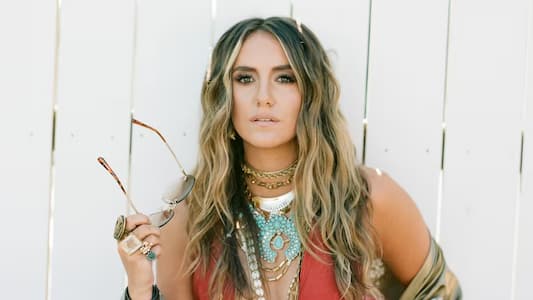 Lainey Wilson Photo Lainey Wilson Photo